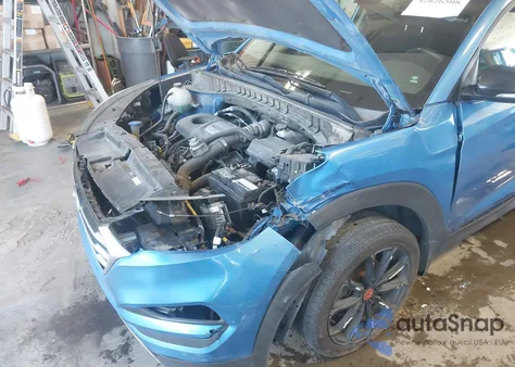 2017 Hyundai Tucson Night z USA, uszkodzony, nr VIN KM8J3CA20HU438532